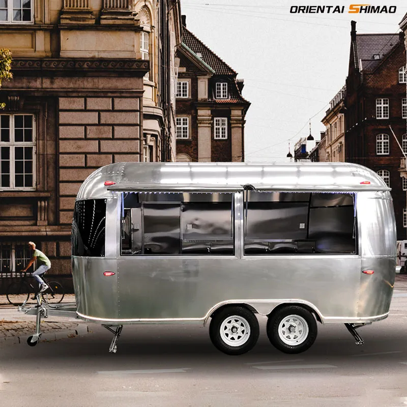 Tovornjak za hrano Airstream iz aluminija