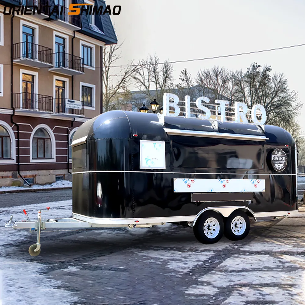 black airstream prikolica za hrano